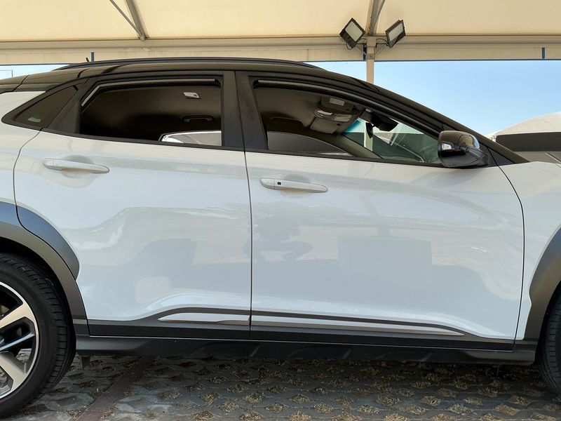 Hyundai Kona 1.0 TGDI Premium 2WD — zdjęcie 7