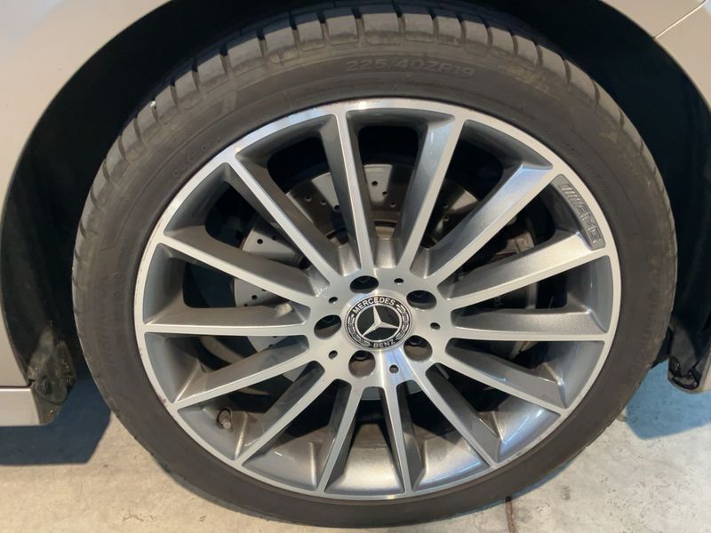 Mercedes-Benz A-Klasse A 250e AMG Line 2020 – снимка 11