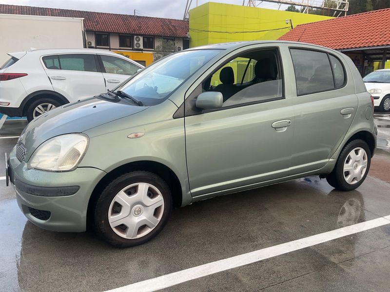 Toyota Yaris 1.3 VVT-i