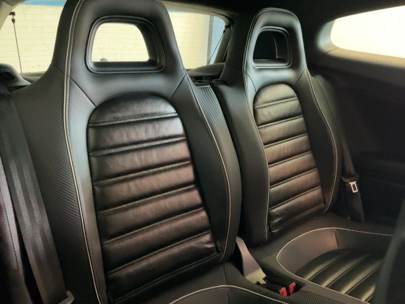 Volkswagen Scirocco 2.0 TDI R-Line BlueMotion Tech — zdjęcie 14