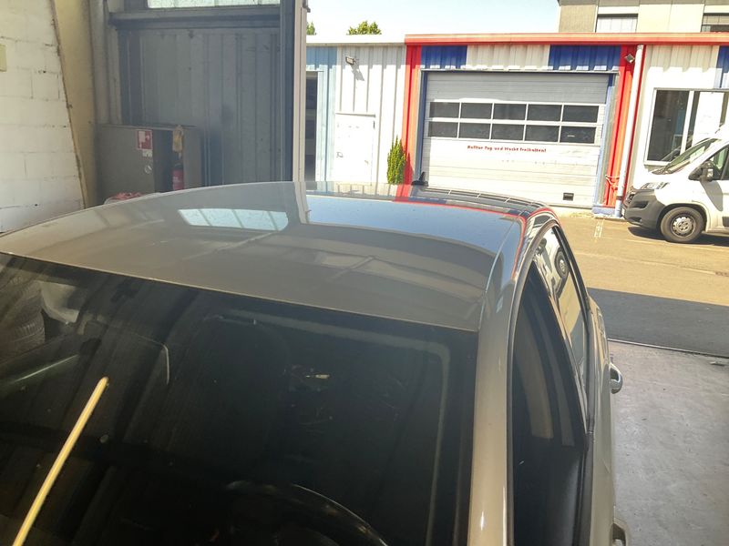 Volkswagen Golf VI 1.6 TDI Trendline BlueMotion Tech 2011 – снимка 27