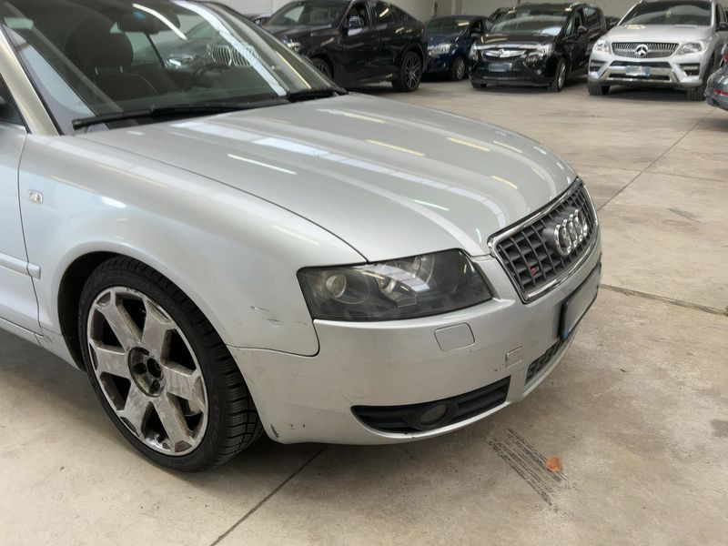 Audi S4 4.2 V8 quattro — zdjęcie 8