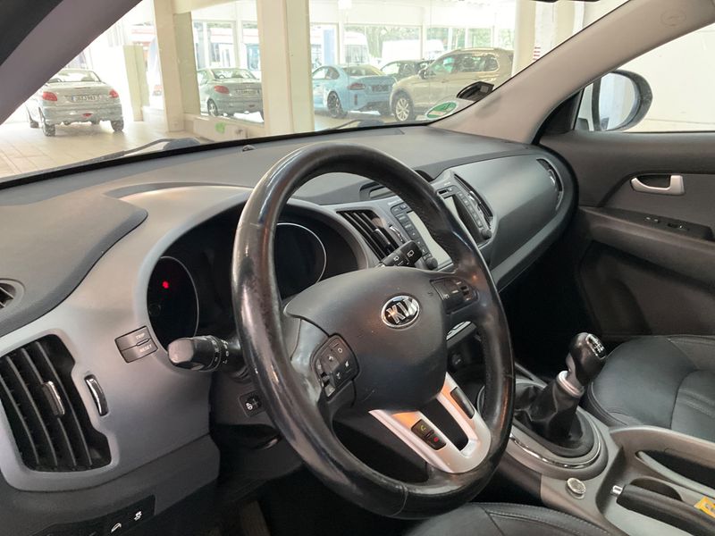 Kia Sportage 1.6 GDI Dream Team 2WD 2015 – снимка 23