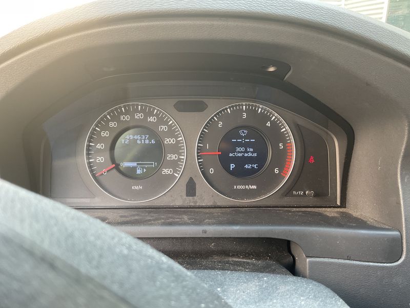 Volvo S80 2.4 D Kinetic — zdjęcie 4