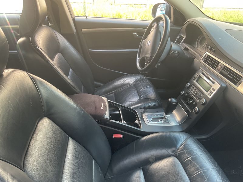 Volvo S80 2.4 D Kinetic — zdjęcie 3