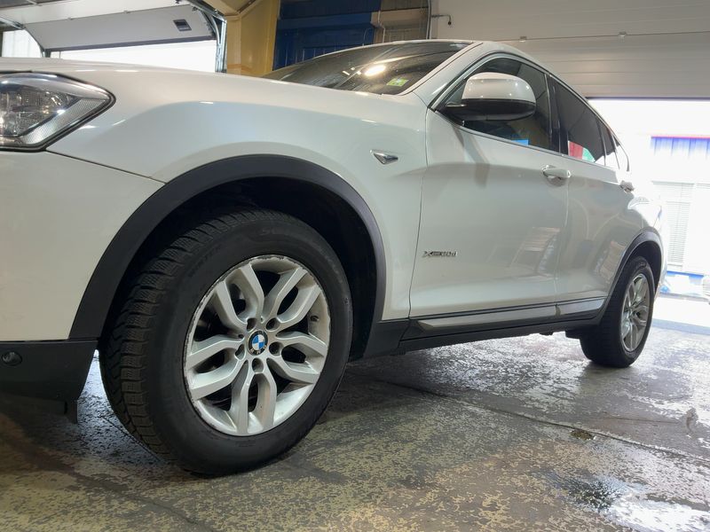 BMW X4 xDrive 20d — zdjęcie 2