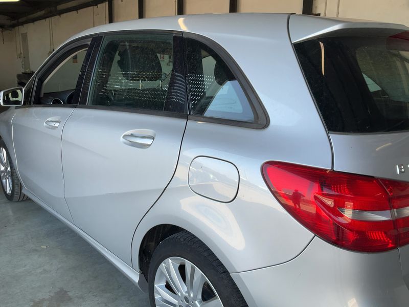 Mercedes-Benz B-Klasse B 180 CDI Executive 2012 – снимка 6