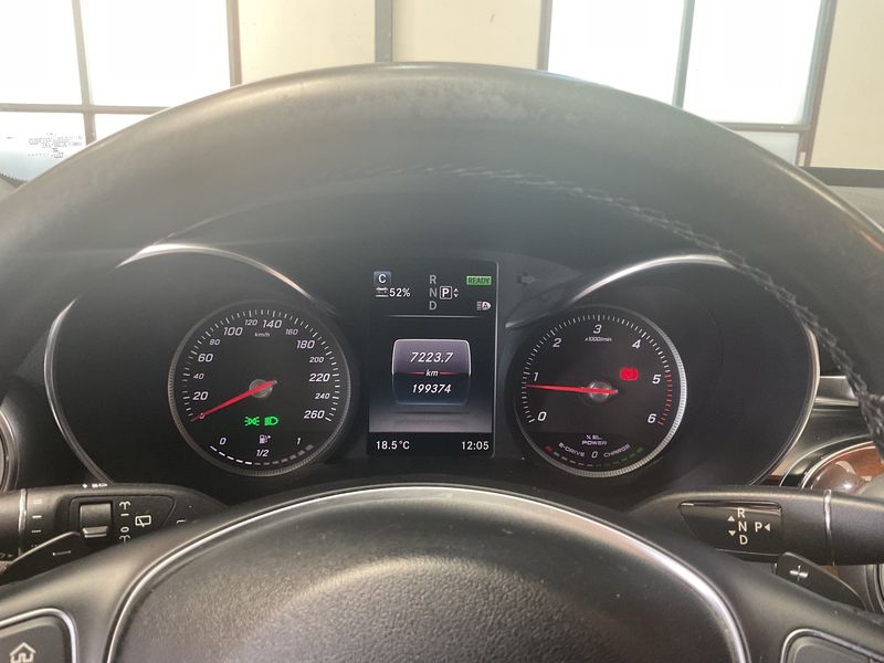 Mercedes-Benz C-Klasse C 300 Hybrid T BlueTEC Exclusive — zdjęcie 13
