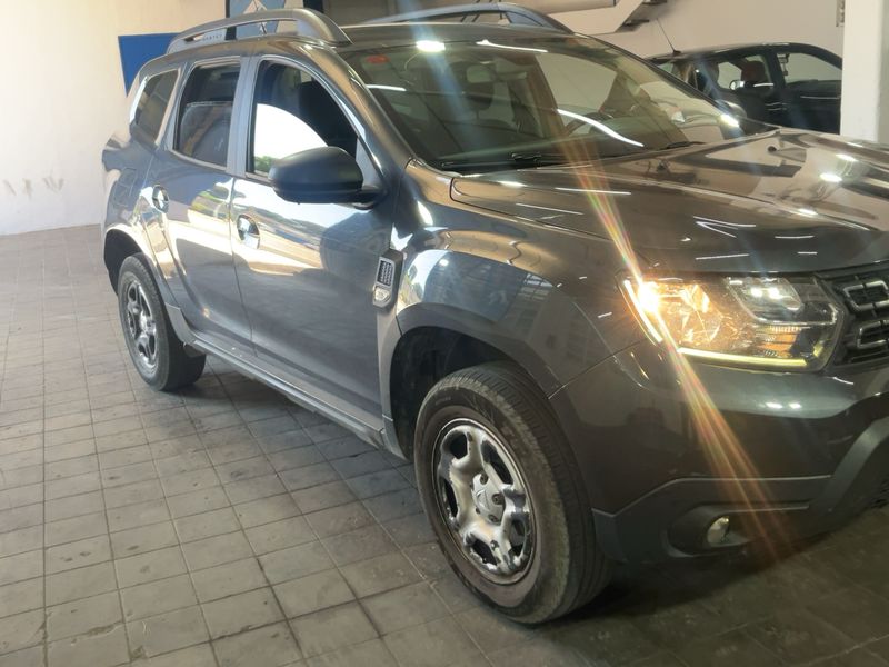 Dacia Duster 1.2 TCe Comfort 2018 – снимка 12