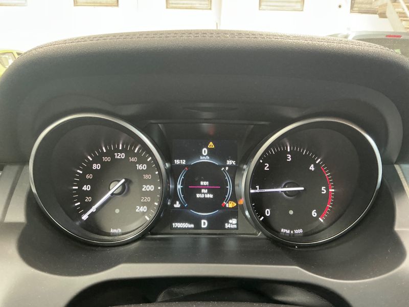 Land Rover Evoque 2.0 Td4 Pure — zdjęcie 13