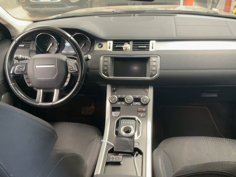 Land Rover Evoque 2.0 Td4 Pure — zdjęcie 12