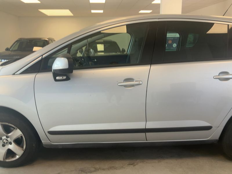 Peugeot 3008 1.6 Blue-HDi Business-Line — zdjęcie 4