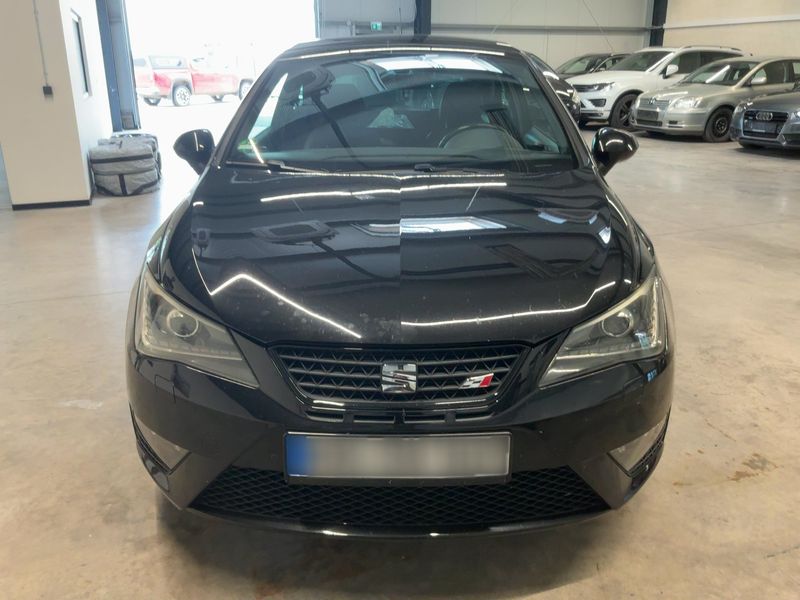 Seat Ibiza 1.8 TSI Cupra 2016 – снимка 14