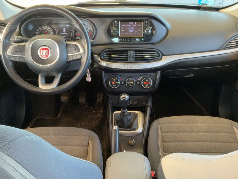 Fiat Tipo 1.4 Lounge — zdjęcie 12