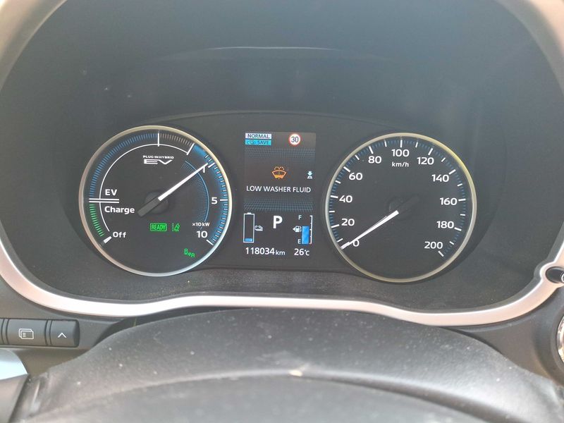 Mitsubishi Eclipse Cross 2.4 Plug-in Hybrid Plus Select 4WD — zdjęcie 12