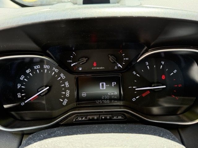 Citroen C3 Aircross 1.5 Blue-HDi Shine — zdjęcie 12