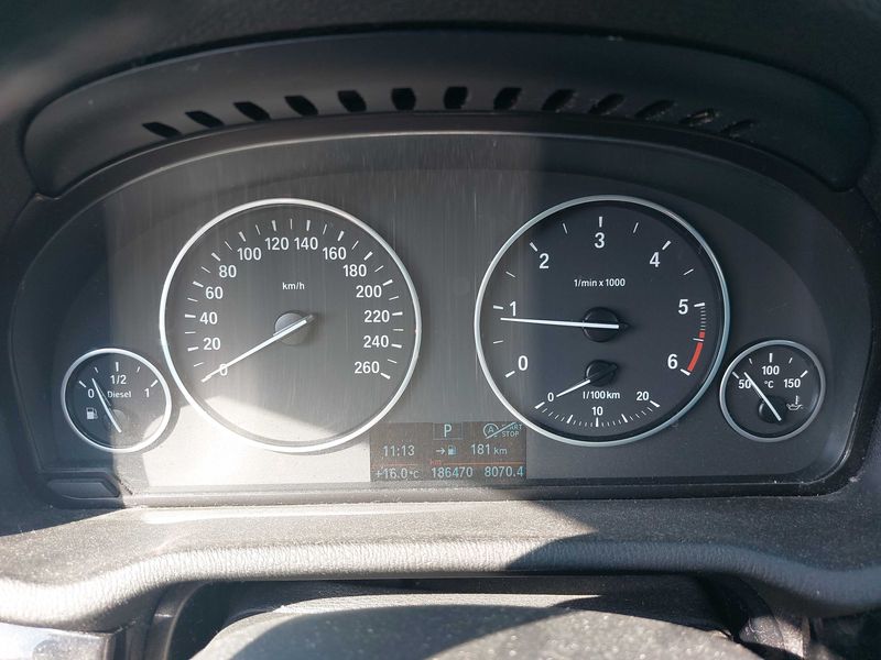 BMW X3 xDrive 20d — zdjęcie 12