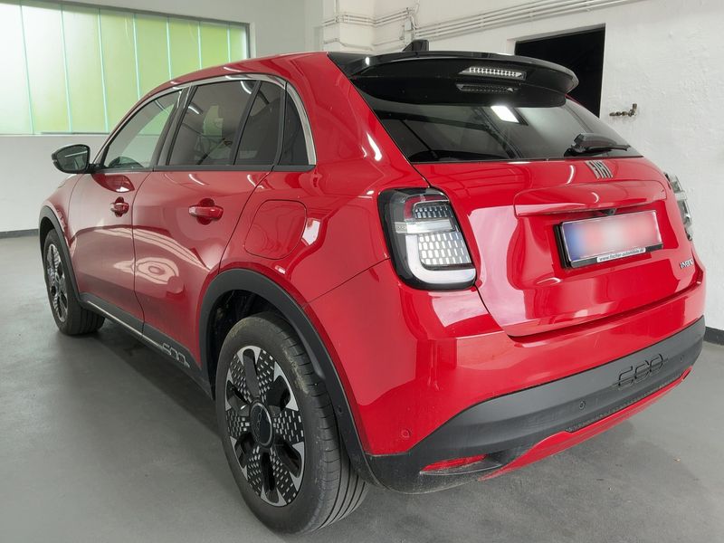 Fiat 600 1.2 Mild-Hybrid La Prima — zdjęcie 3