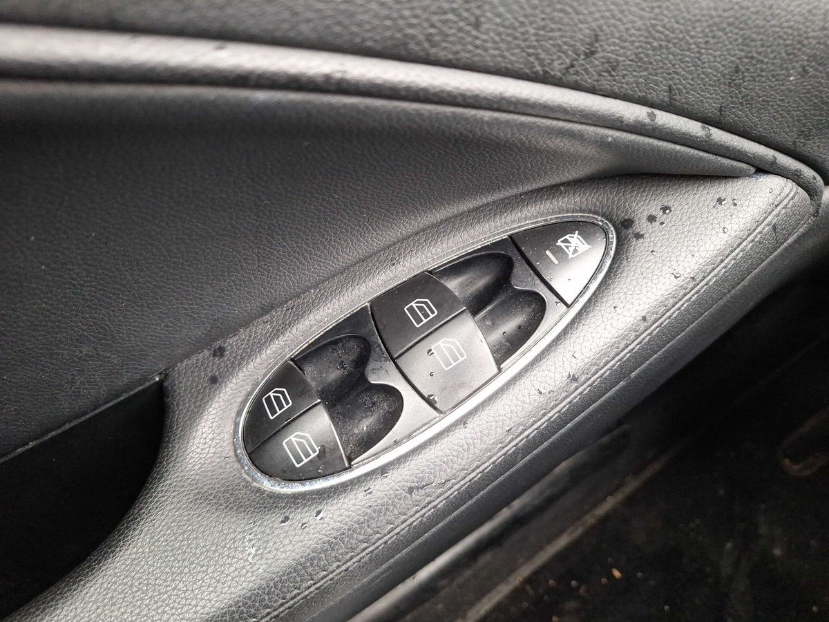 Mercedes-Benz CLS-Klasse 2007 — photo 33