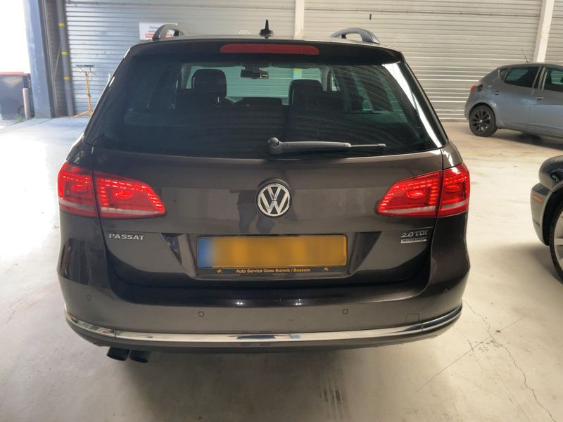 Volkswagen Passat 2.0 TDI Comfortline BlueMotion Tech 2012 – снимка 7