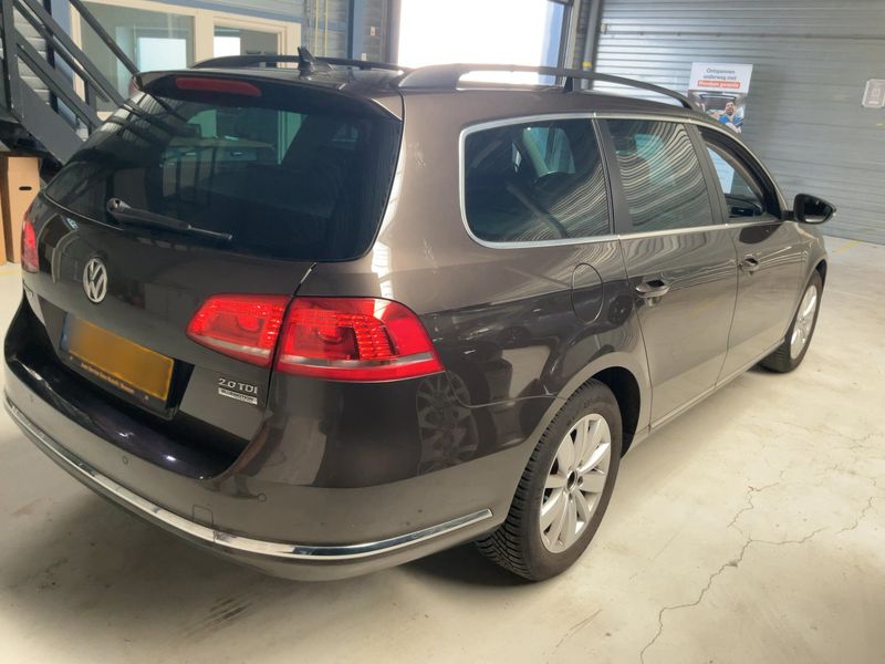 Volkswagen Passat 2.0 TDI Comfortline BlueMotion Tech 2012 – снимка 8