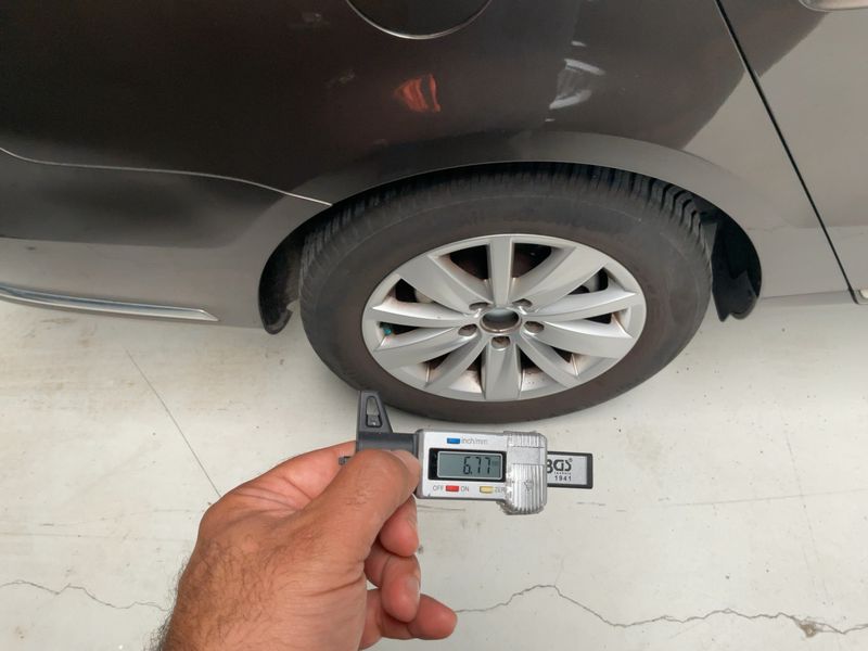 Volkswagen Passat 2.0 TDI Comfortline BlueMotion Tech 2012 – снимка 9