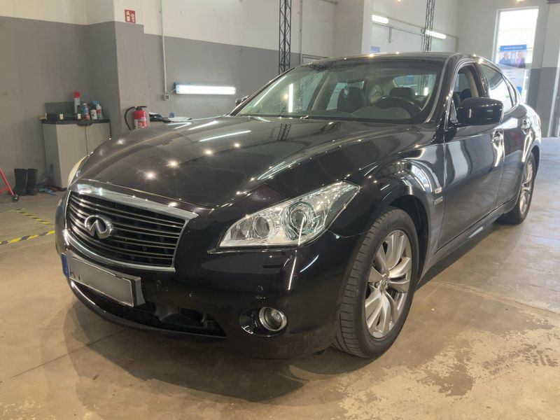 Infiniti M-Serie M35h Hybrid GT Premium