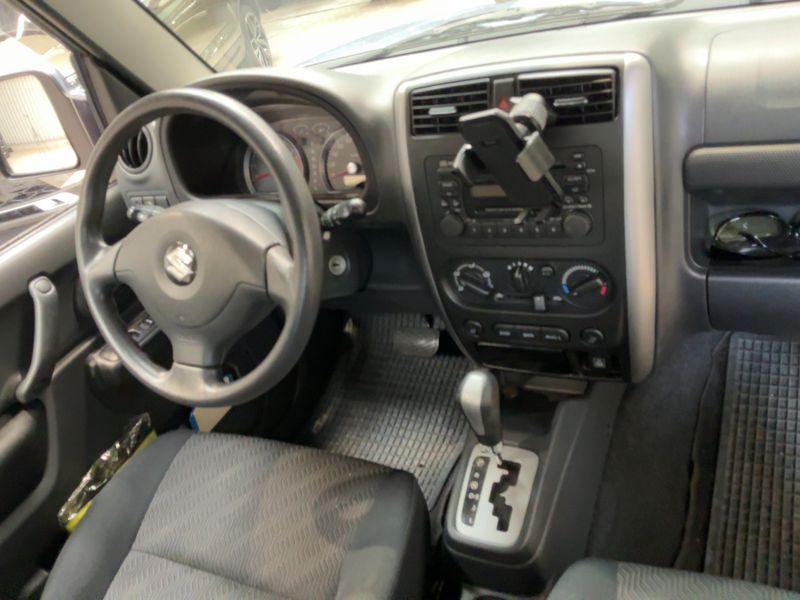 Suzuki Jimny 1.3 Comfort — zdjęcie 12