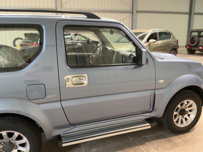 Suzuki Jimny 1.3 Comfort — zdjęcie 7
