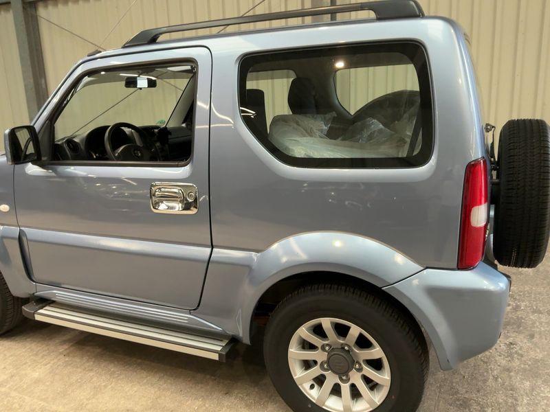 Suzuki Jimny 1.3 Comfort — zdjęcie 3