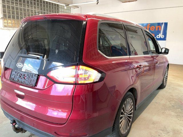 Ford Galaxy 2.0 TDCi Titanium — zdjęcie 6