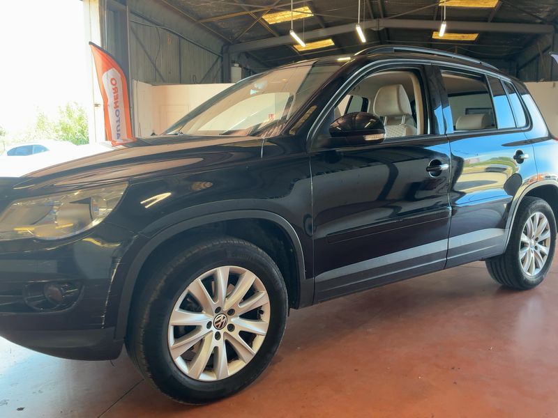 Volkswagen Tiguan 2.0 TDI Confortline 4Motion 2008 – снимка 2