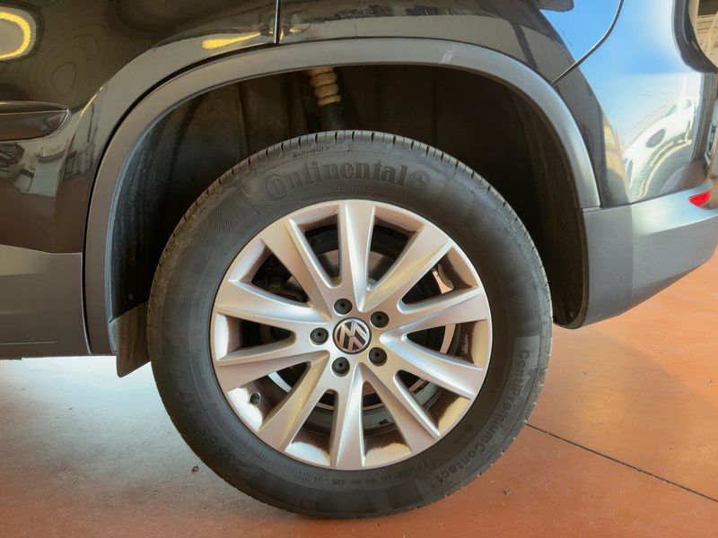 Volkswagen Tiguan 2.0 TDI Confortline 4Motion 2008 – снимка 5