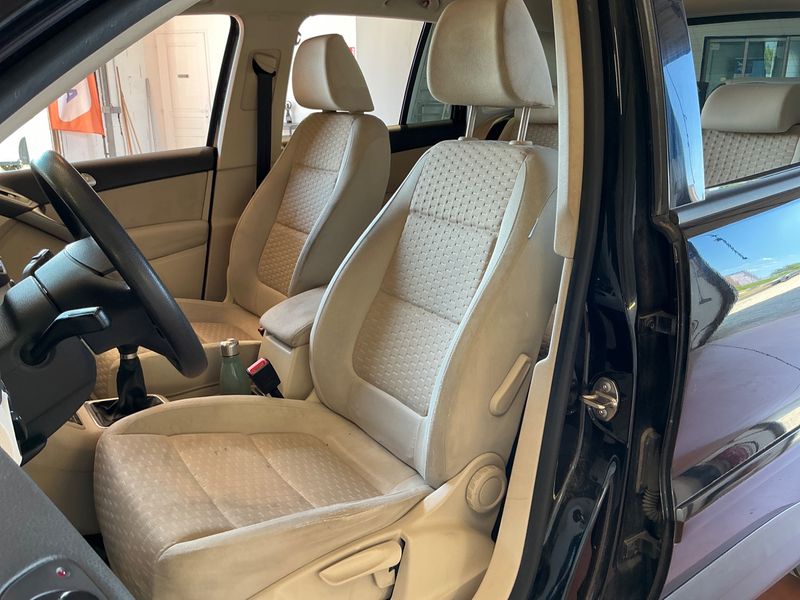 Volkswagen Tiguan 2.0 TDI Confortline 4Motion 2008 – снимка 25