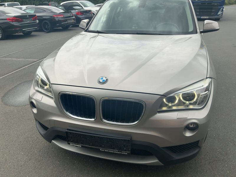 BMW X1 xDrive 20i — zdjęcie 9