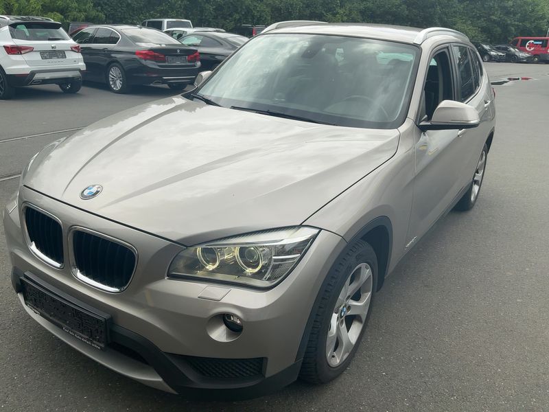 BMW X1 xDrive 20i — zdjęcie 1