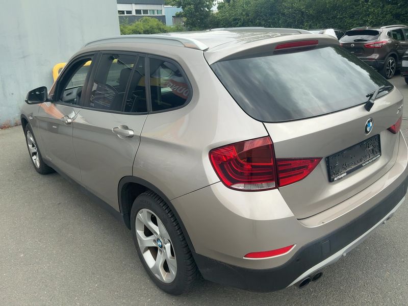 BMW X1 xDrive 20i — zdjęcie 3