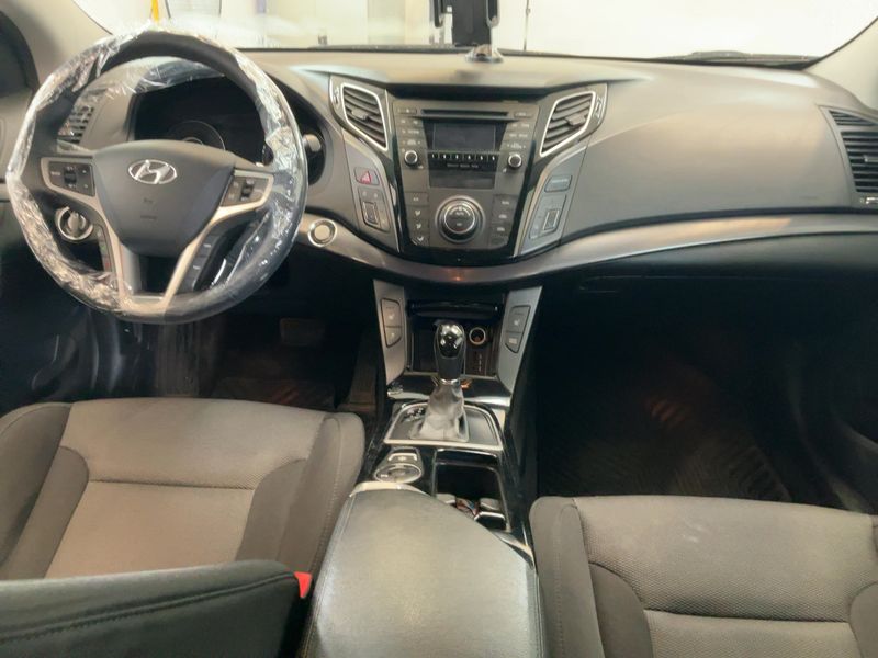 Hyundai i40 1.7 CRDi Style — zdjęcie 12