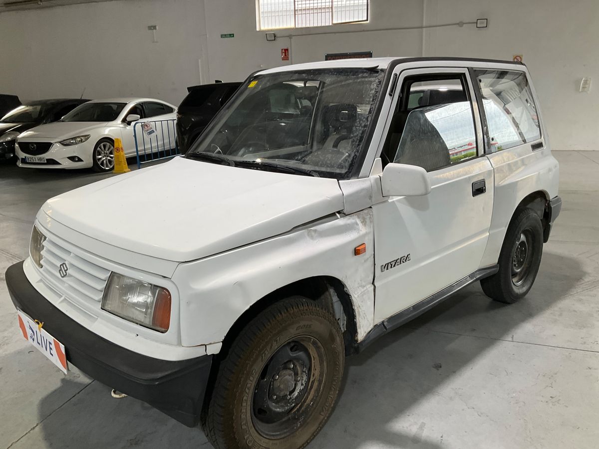 Suzuki Vitara 1.6 De Luxe