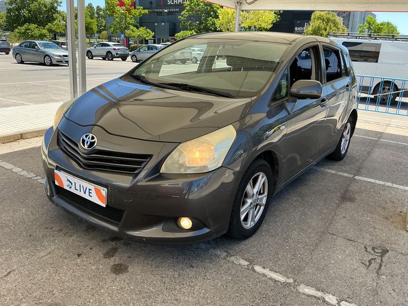 Toyota Verso 2.0 D-4D Dynamic