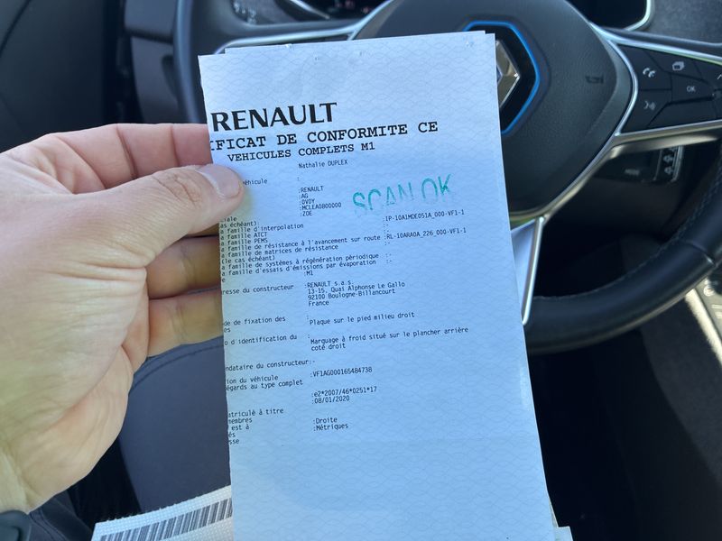 Renault Zoe electric drive 51 kW Intens — zdjęcie 17