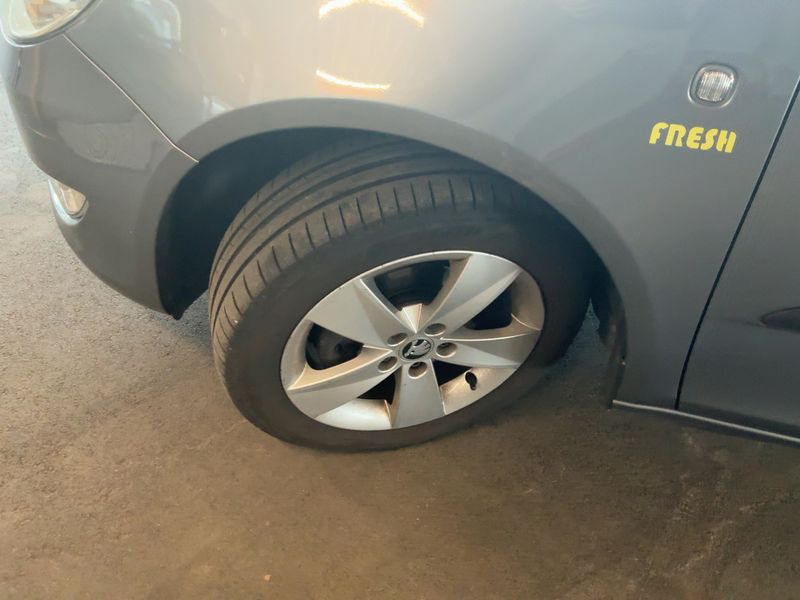Skoda Fabia 1.2 TSI Fresh 2013 – снимка 3