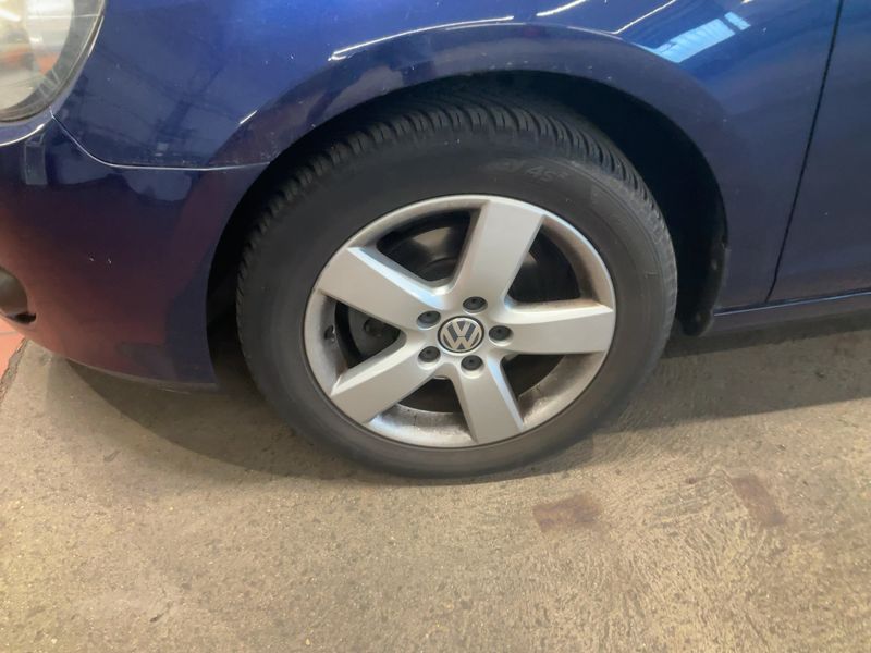 Volkswagen Golf VI 1.2 TSI Style 2011 – снимка 3