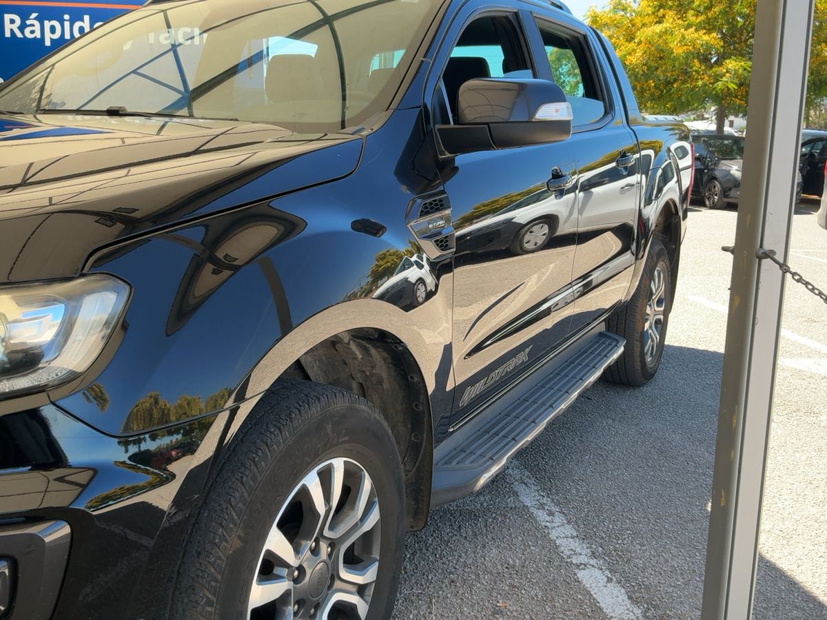 Ford Ranger 2.0 TDCi Doppelkabine 4x4 Wildtrak