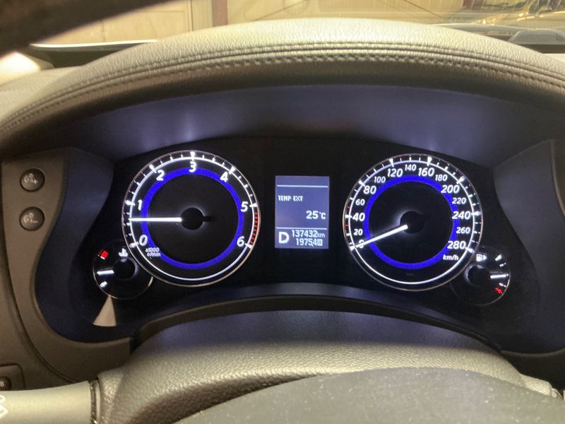 Infiniti QX50 3.0 V6 Diesel GT — zdjęcie 13