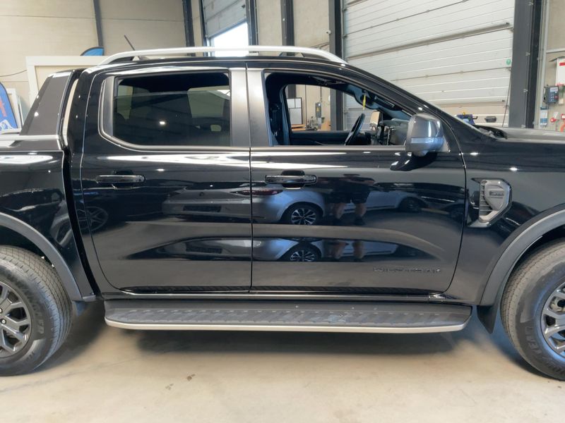 Ford Ranger 2.0 TDCi EcoBlue Wildtrak e-4WD Doppelkabine — zdjęcie 7