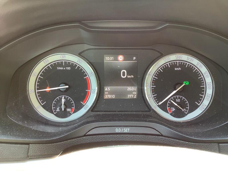 Skoda Karoq 1.0 TSI Style — zdjęcie 13
