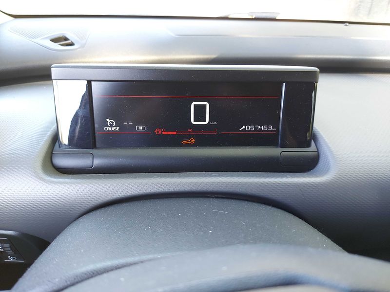 Citroen C4 Cactus 1.2 PureTech Feel Business — zdjęcie 12