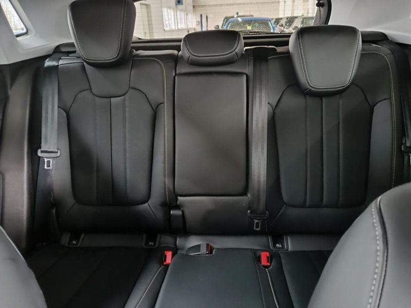 Opel Grandland X 1.2 Turbo Ultimate — zdjęcie 8