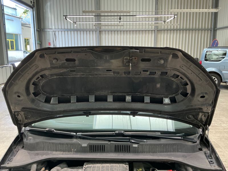Mazda 6 2.2 Turbodiesel Center-Line — zdjęcie 4